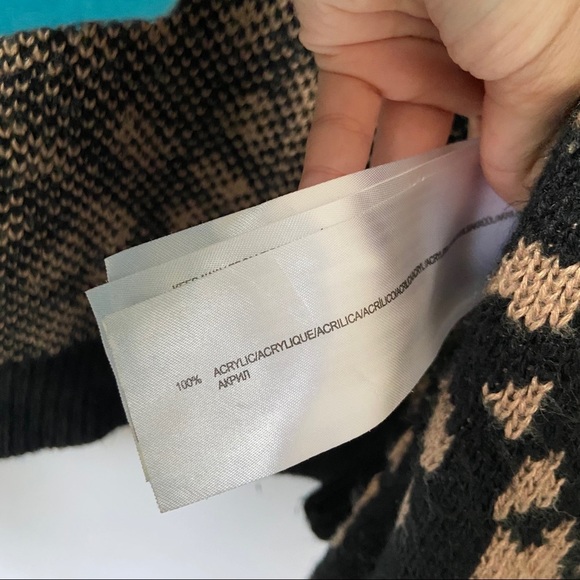 MINKPINK Wild Thing Leopard Cozy Cardigan Sweater - Picture 5 of 6